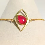 cat eye bracelet red front