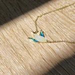 bird white jade necklace front