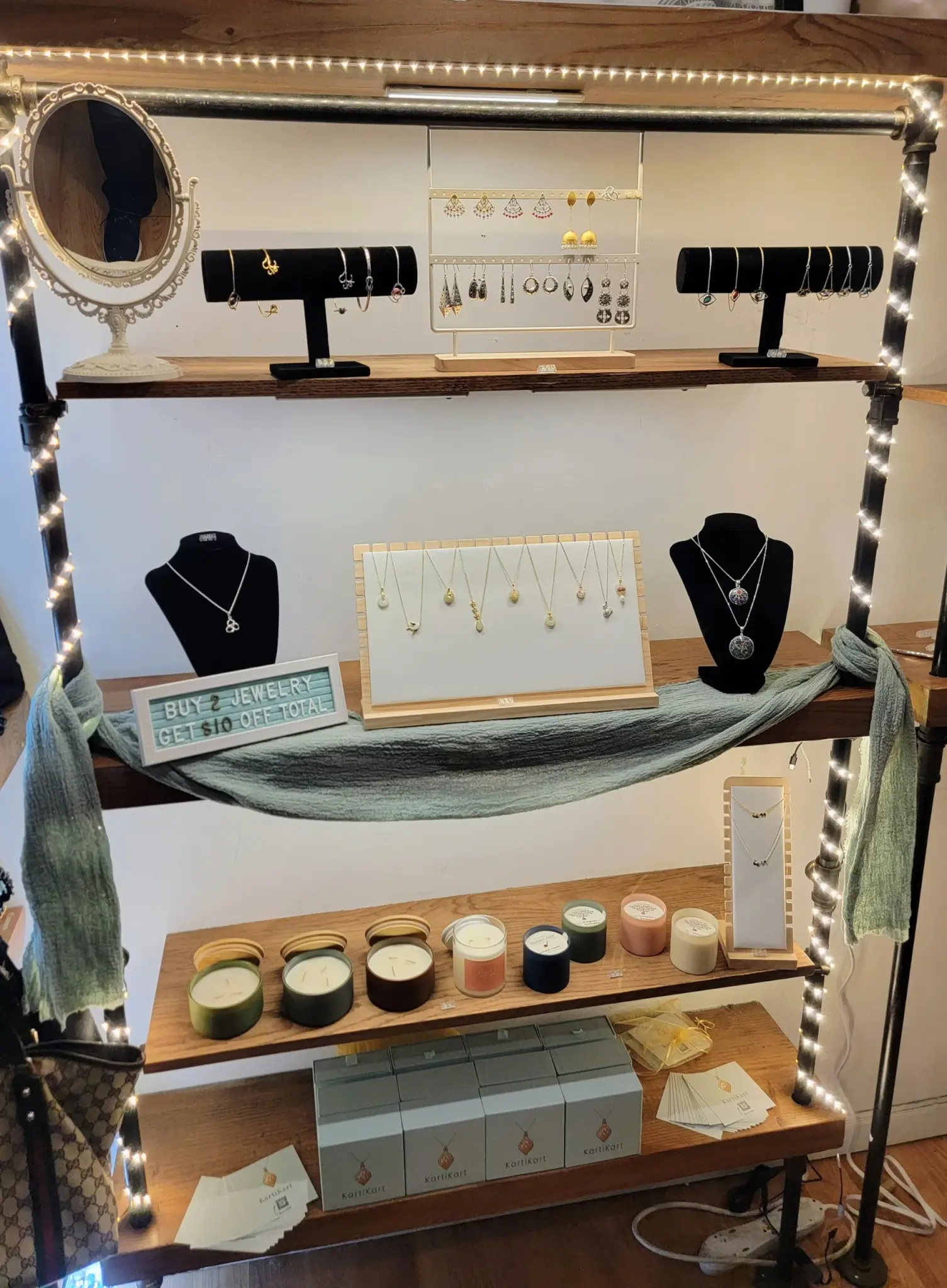 Store Jewelry display, mixed jewelry, white jade necklace