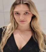 Gold Crescent Moon Pendant Necklace - Image 2