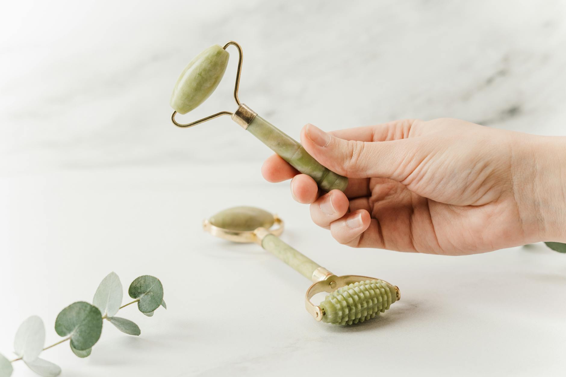 jade carving - How Jade Carving Techniques Lost for Centuries Are Being Rediscovered by Modern Artisans