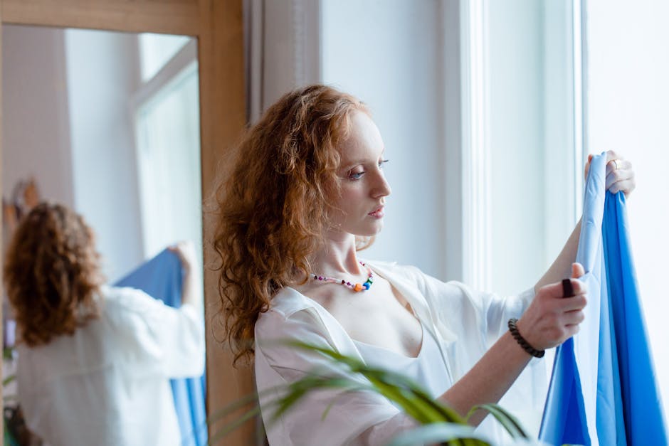 gold open starburst circle pendant necklace in 18K gold plated stainless steel