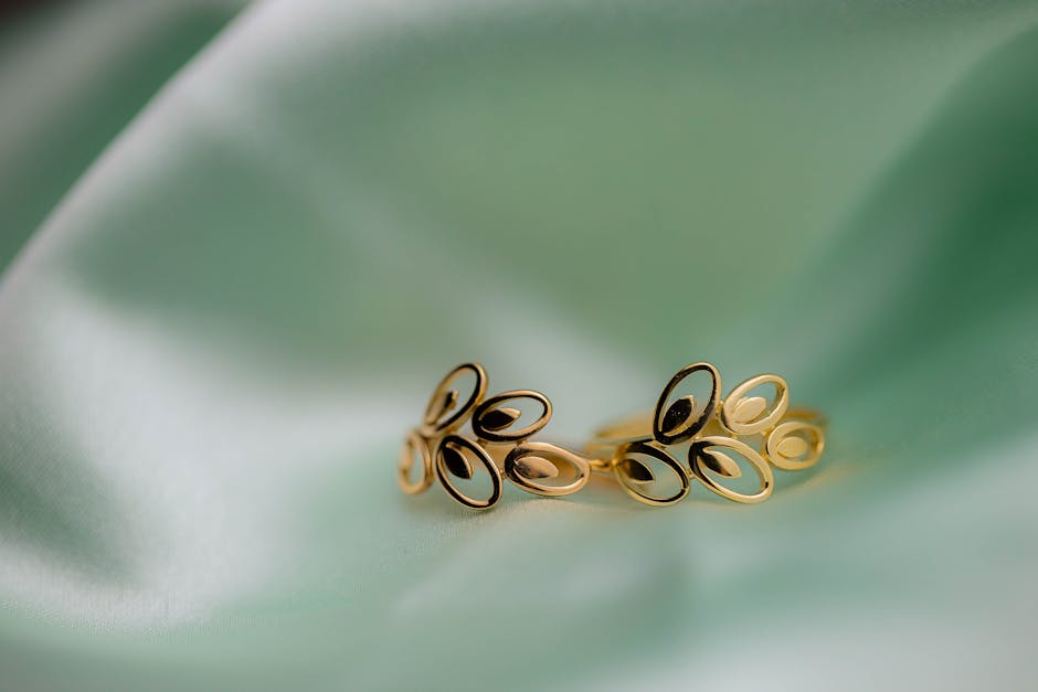 gold pear crystal solitaire necklace in 18K gold plated stainless steel