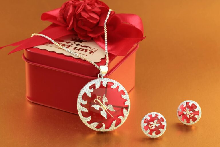 jade jewelry gift