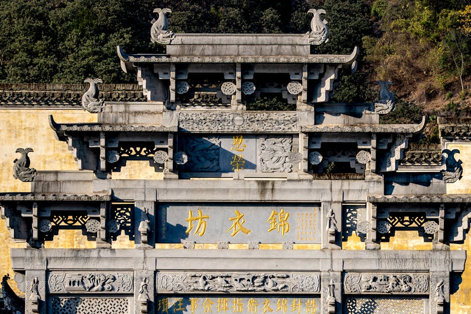 gold open starburst circle pendant necklace in 18K gold plated stainless steel