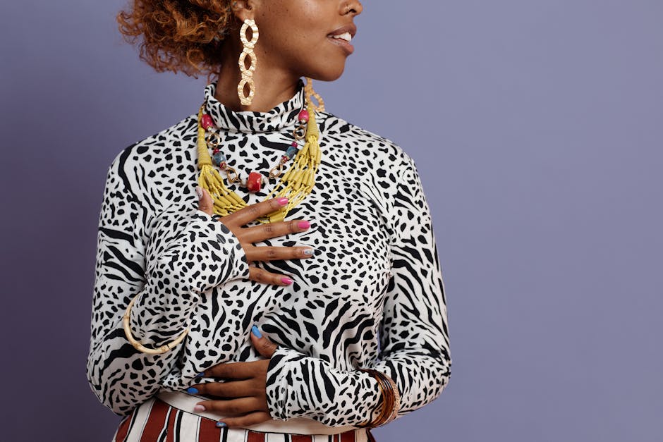 gold flat collar chain and emerald crystal rectangle pendant necklace in 18K gold plated stainless steel