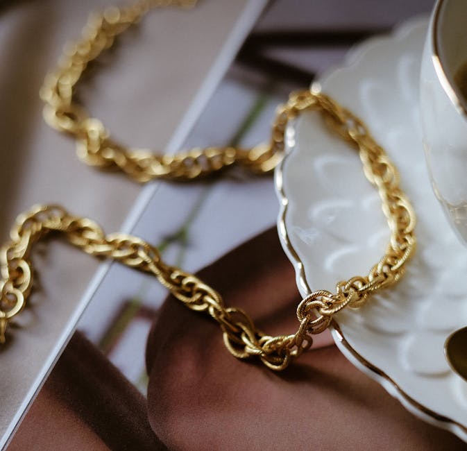 gold heartbeat crystal drop necklace in 18K gold plated stainless steel