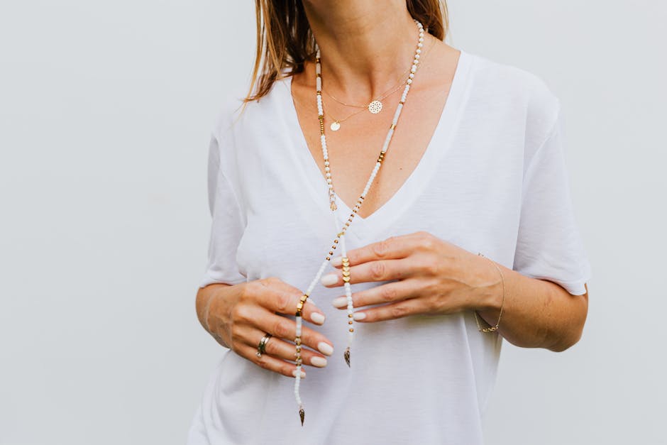 gold 5-pearl station necklace in 18K gold plated stainless steel