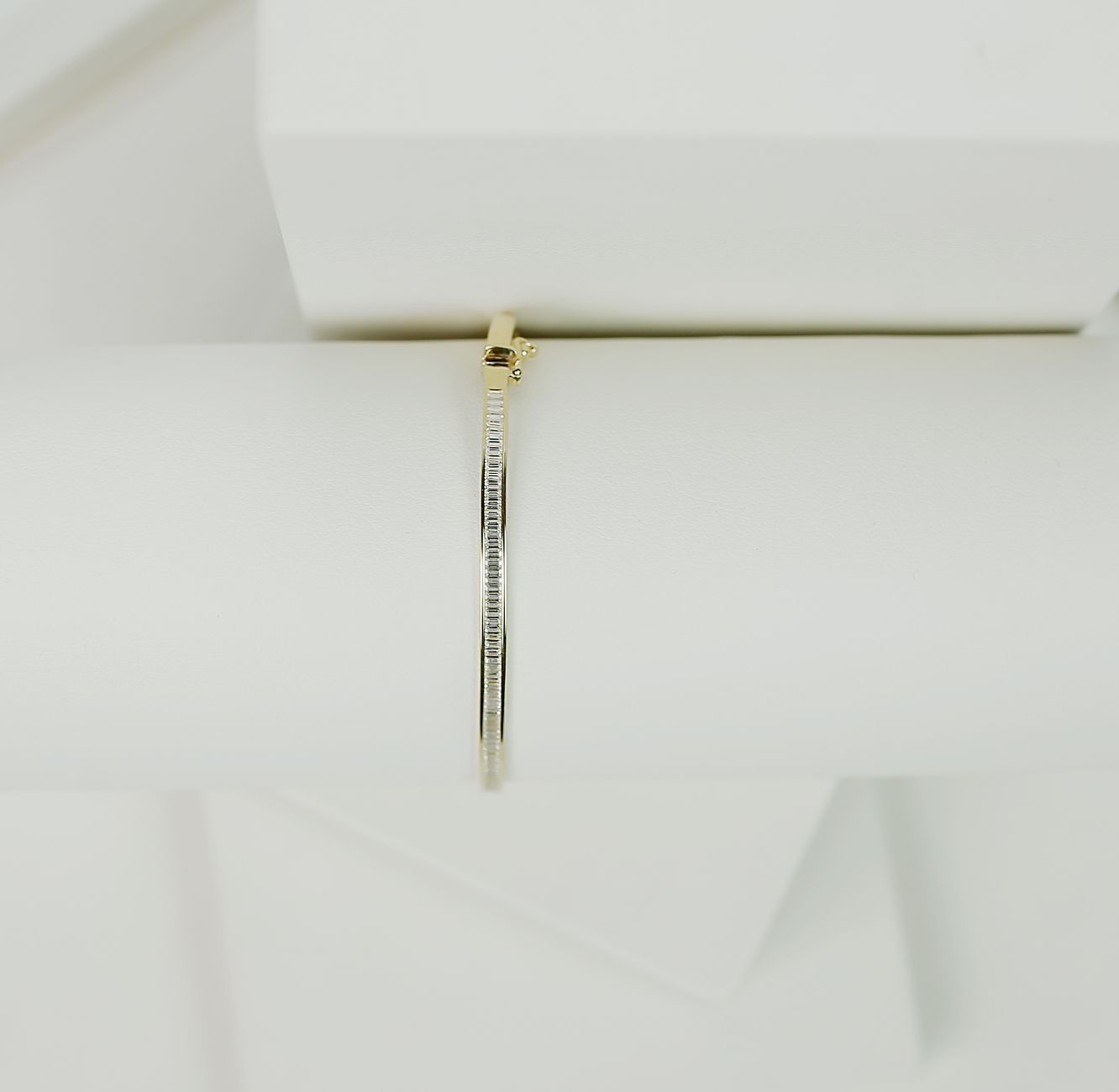 layering bracelets minimalist