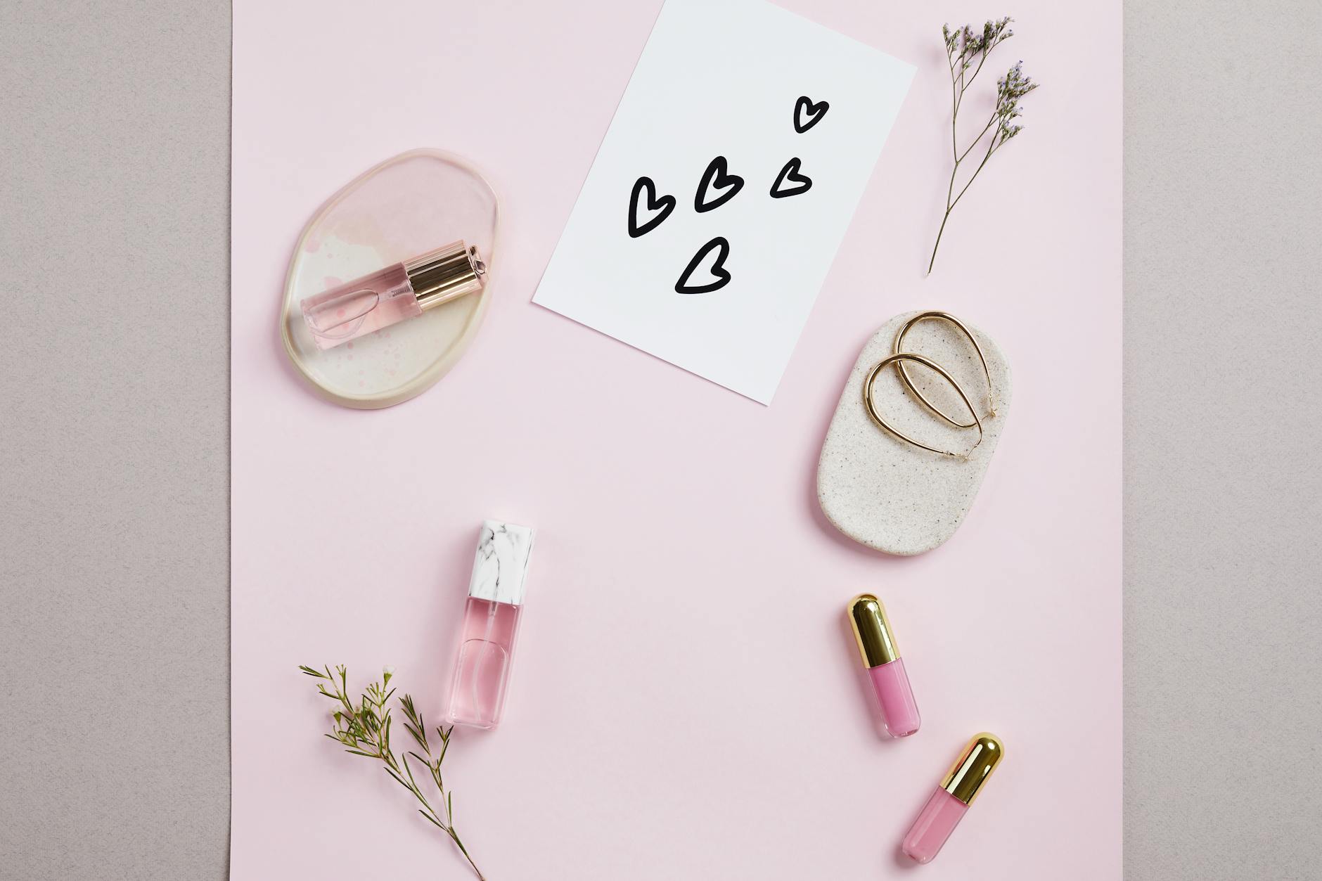 organize small jewelry