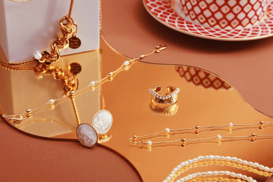 2-layer gold open-link chain and organic drop necklace set in 18K gold plated stainless steel