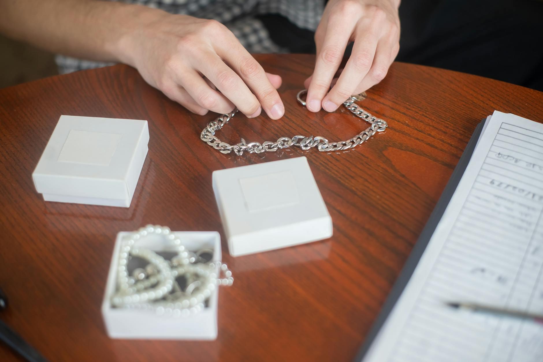 simple necklace girlfriend