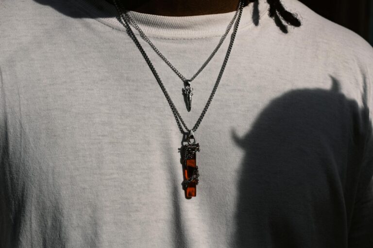pendant business casual