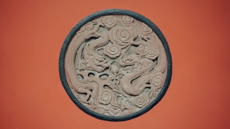 jade dragon pendant