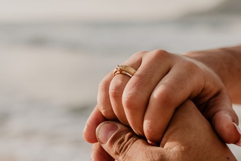 maintain gold ring