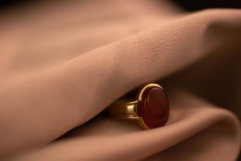 gold crossover ring